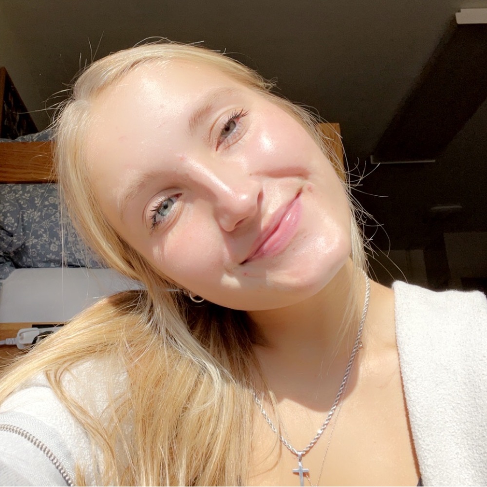 Meet your Posher, Natalie